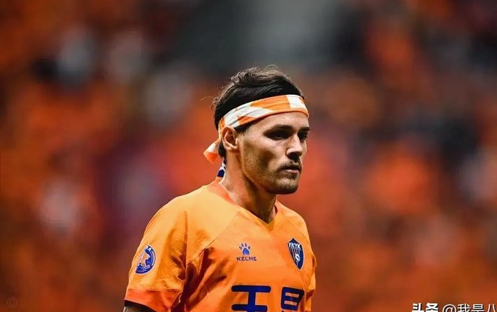 中超-邓涵文46秒闪击奥斯卡双响 英博1-3玉昆赛季主场首败