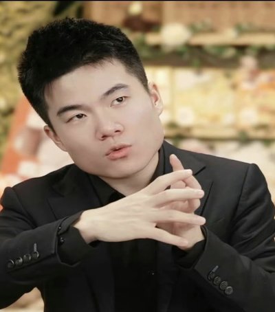 饭圈文化真可怕，一天到头天天到处嚷嚷培养谁培养这培养哪，天天忙着抢功劳