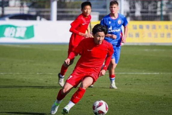 袁博涵现在是泛小将球员