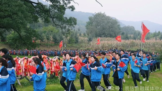 传统青训的边界？这部短剧如何定义“天花板”