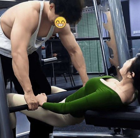 劲爆啊！维尼修斯女友和健身教练亲密视频引发热议